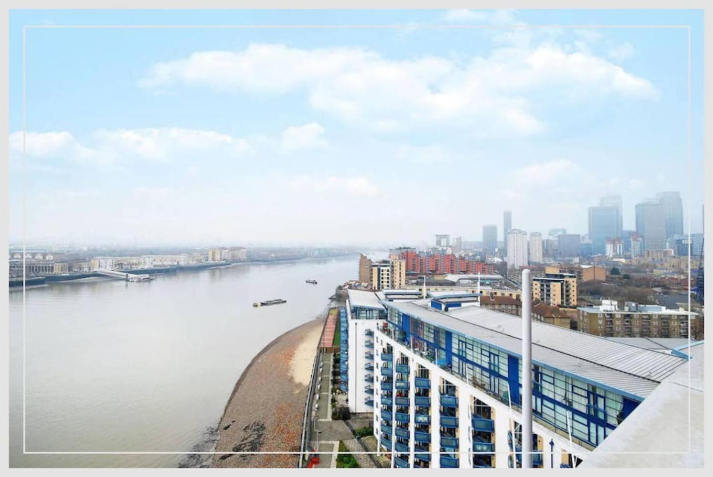 London Canary Wharf Riverside Penthouse Apartment Exterior photo